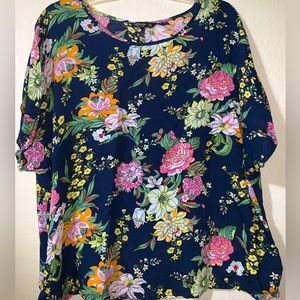 Blue multicolored shirt with flowers